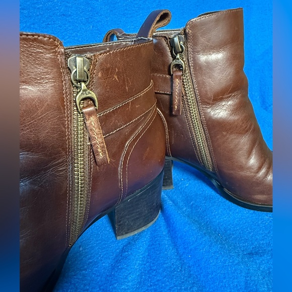 Lauren Ralph Lauren Genna Booties Mahogany Brown Leather Sz 6.5 VGUC - Picture 8 of 8